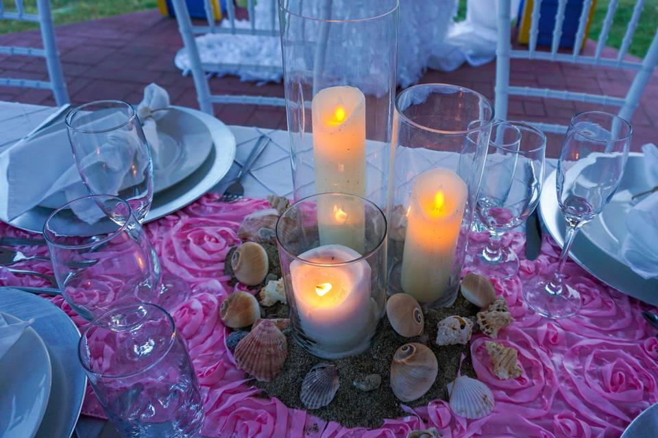 Beach dinner set up