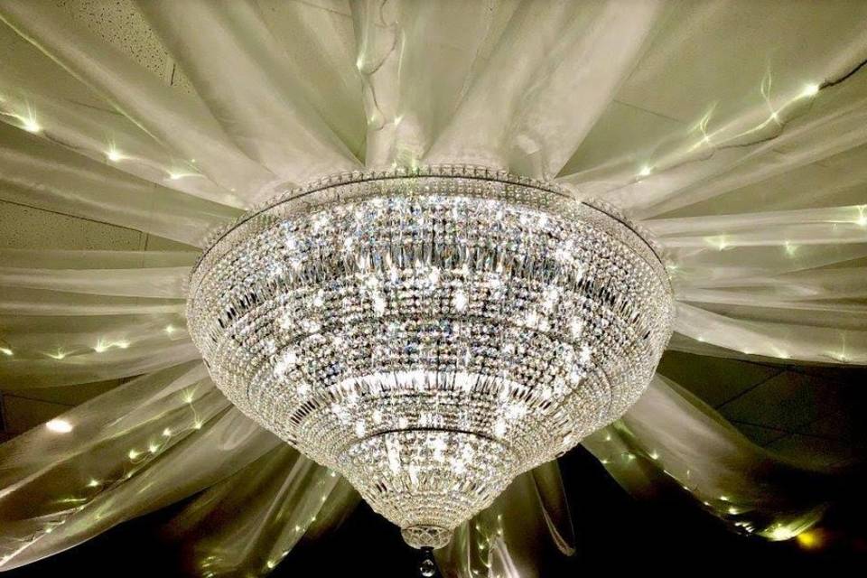 Eye-catching lighting display