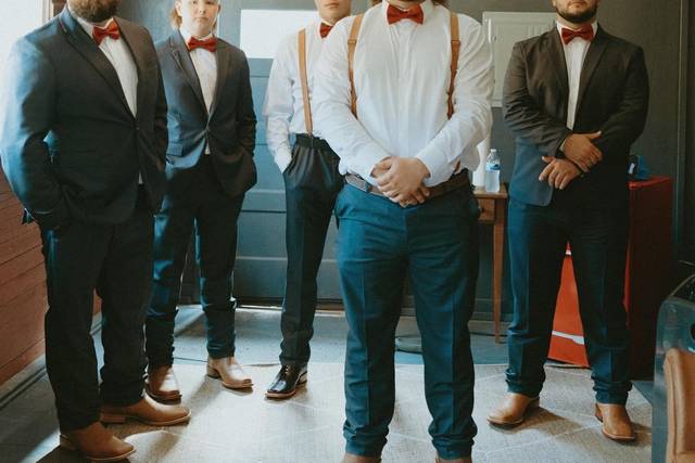 Groom suite
