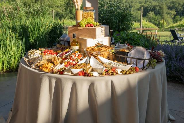 Grazing table round