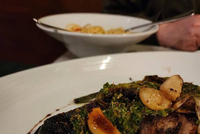Elegant dishes