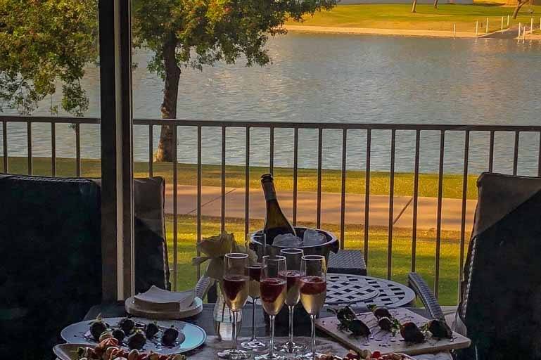 Romance by the Lake package