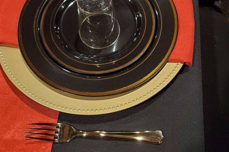 Place setting for dining