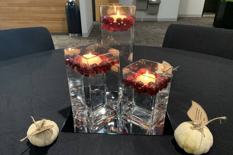 Floating Cranberry/candles