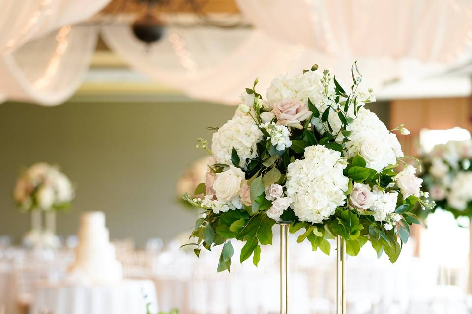 Tall centerpieces for the win!