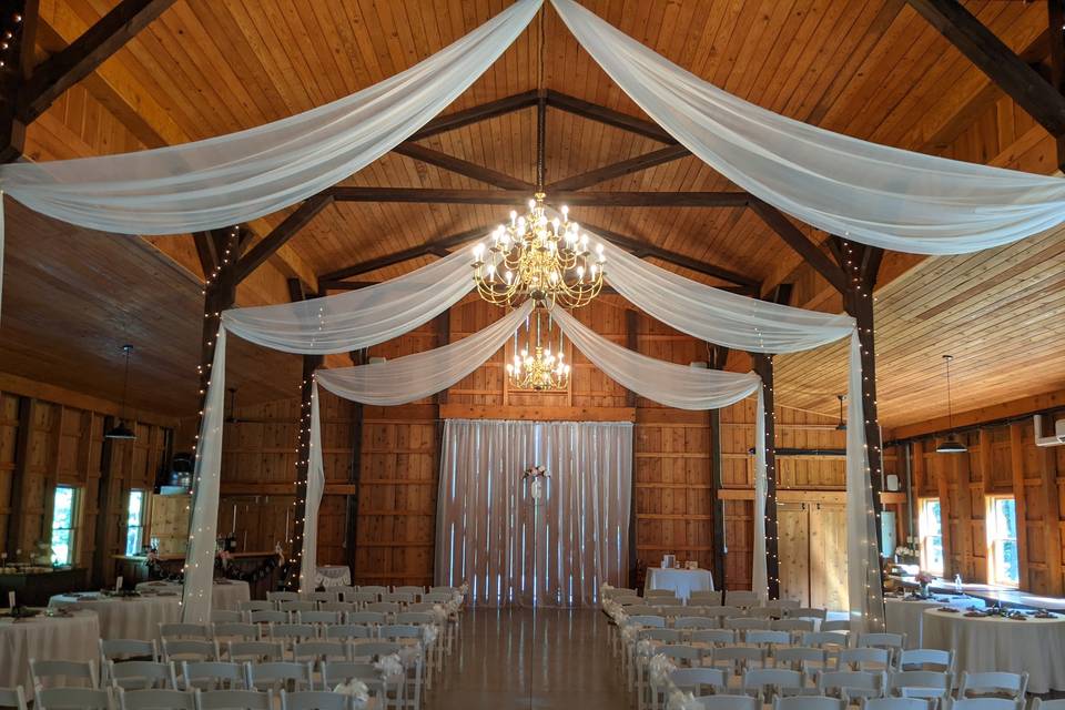 Indoor ceremony set-up