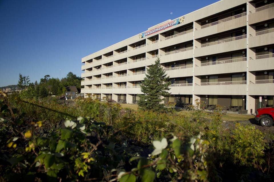 Edgewater Hotel & Waterpark