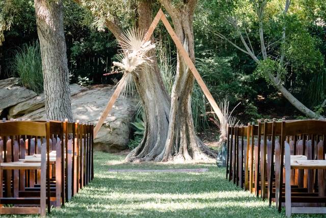 Outdoor ceremony