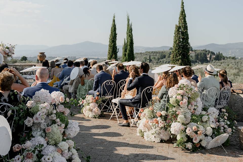 UNFORGETTABLE CEREMONY