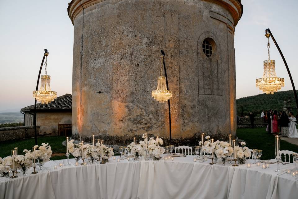 WEDDING AT CASTLE IN TUSCANY