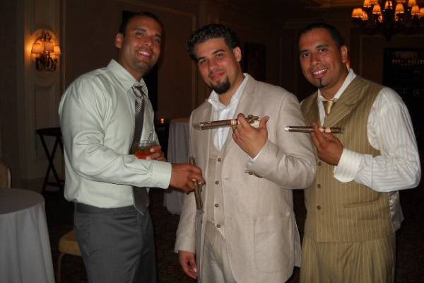 Don Pedro Cigars add such sophistication to any event.  Looking good guys...you're gonna enjoy these smokes.