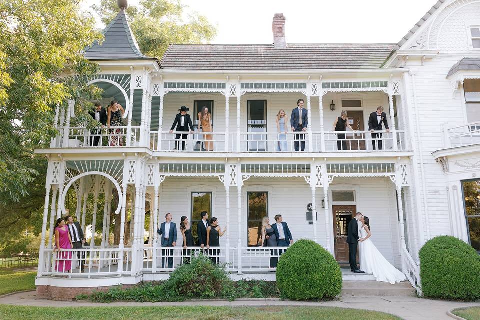 Barr Mansion | Sonni and Joe
