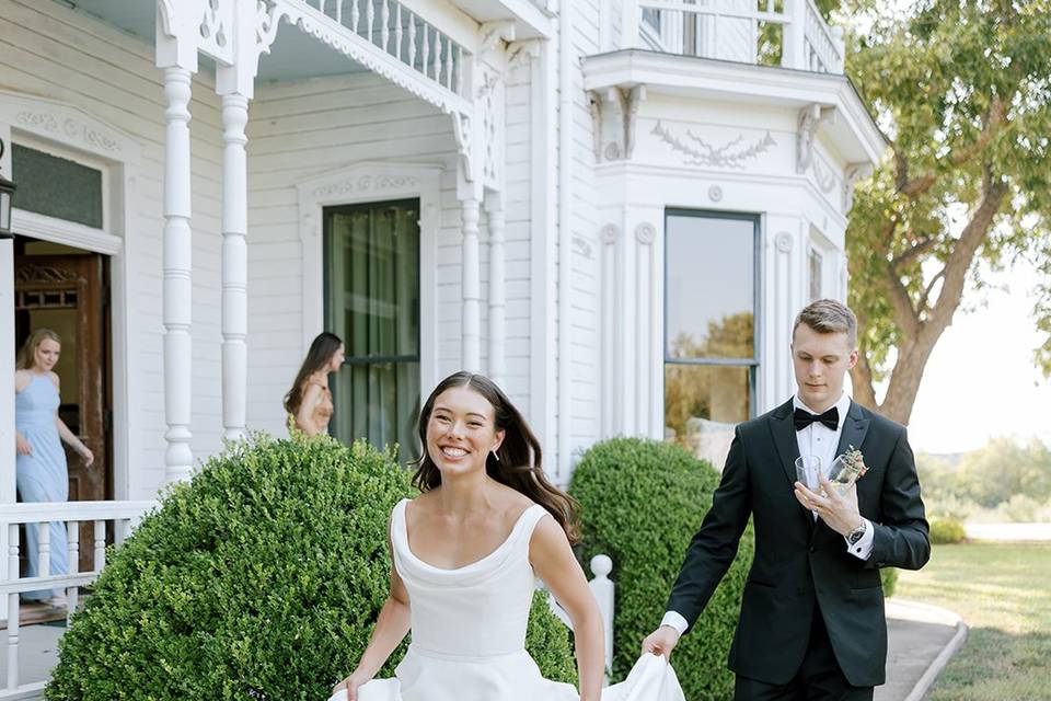 Barr Mansion | Sonni and Joe