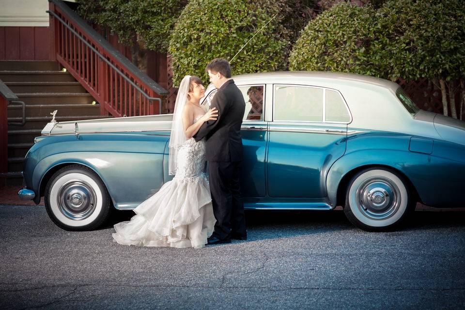 Couple beside a classic car - John Marquez Photography