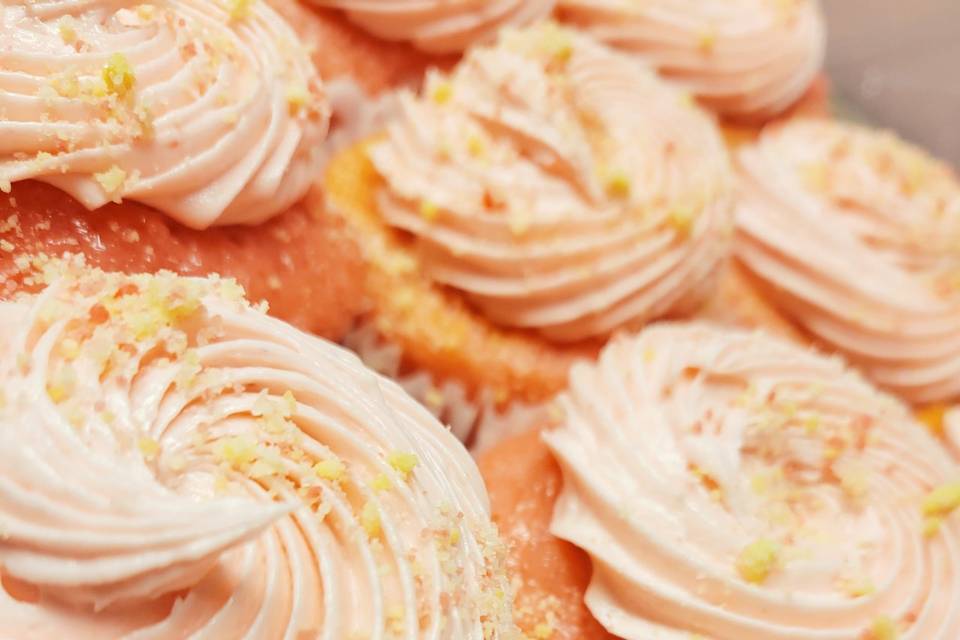 Yummy strawberry cupcakes