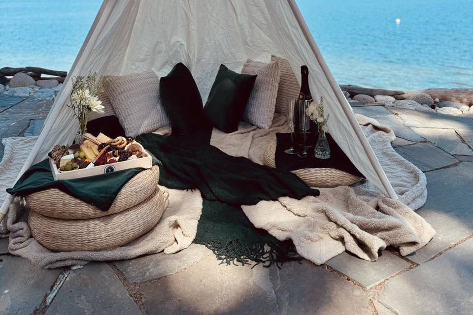 The Lucky Table
