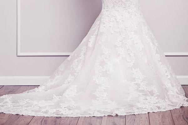 Elegant Lace Bridal