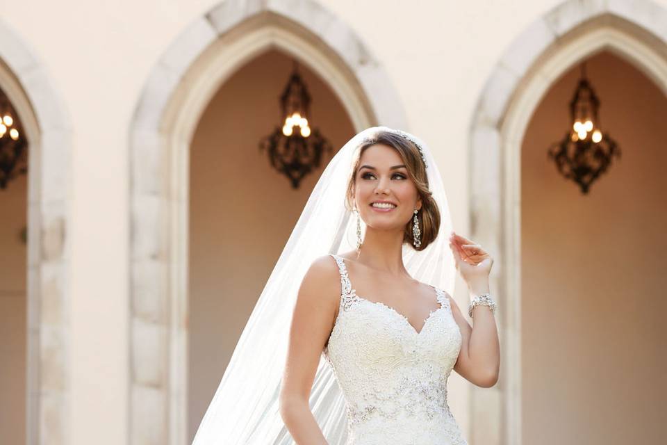 Elegant Lace Bridal