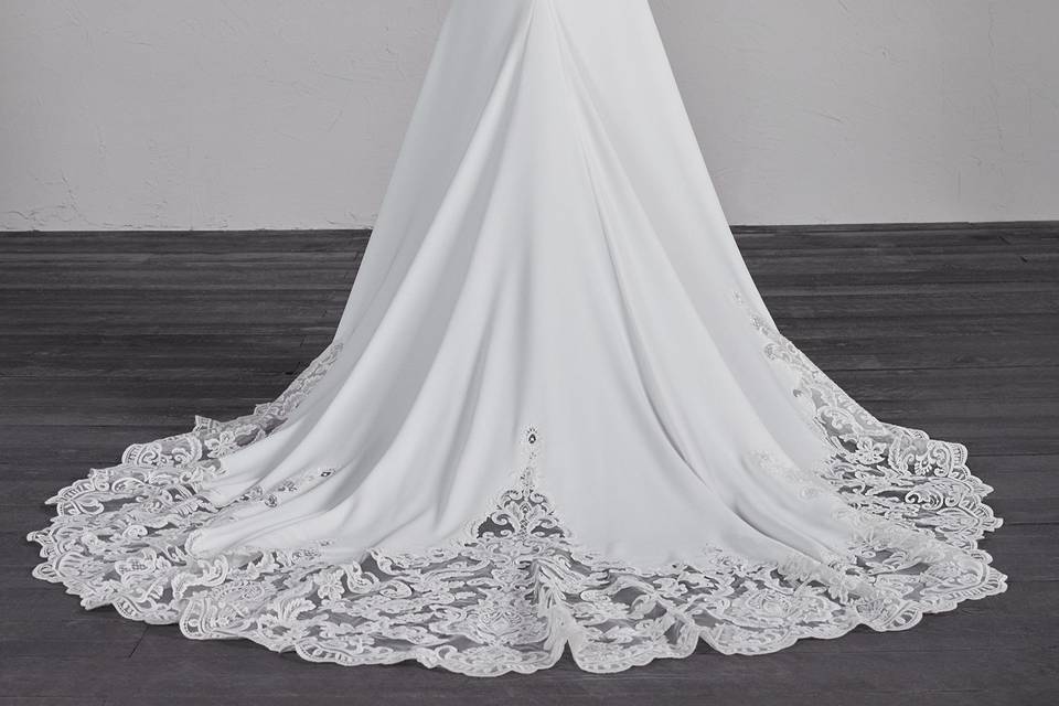 Elegant Lace Bridal