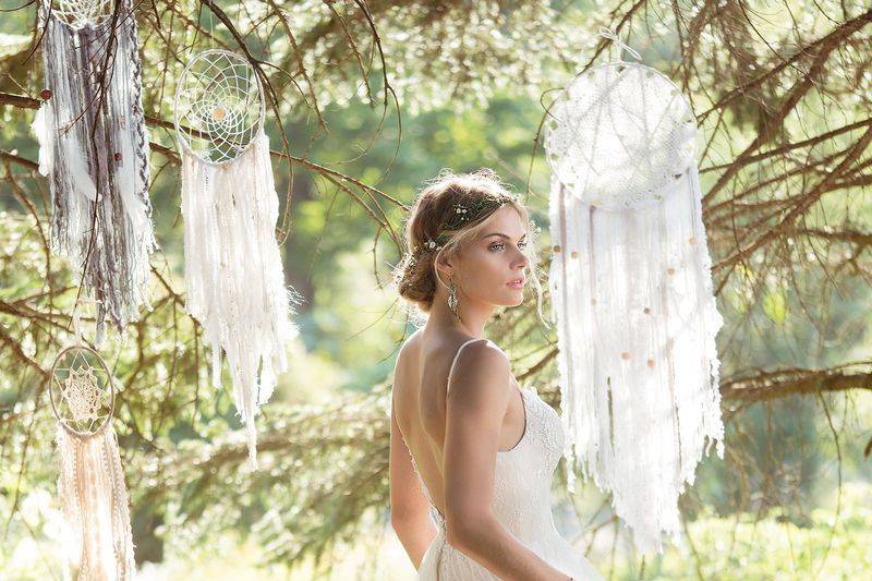 Elegant Lace Bridal