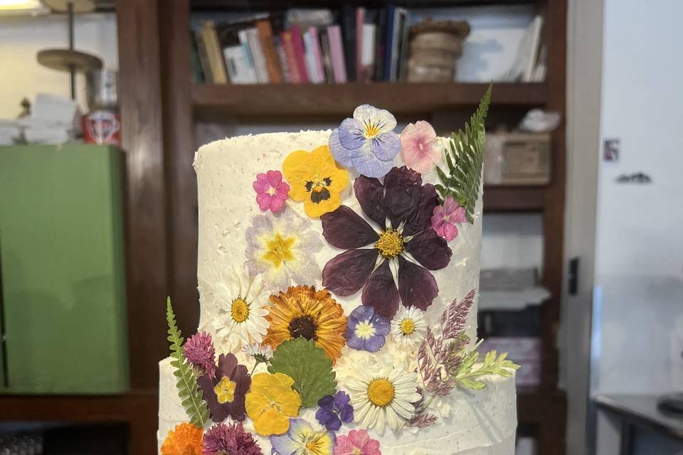 Pressed floral cake