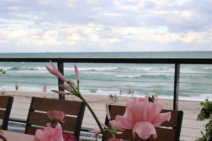Soft pink floral styling