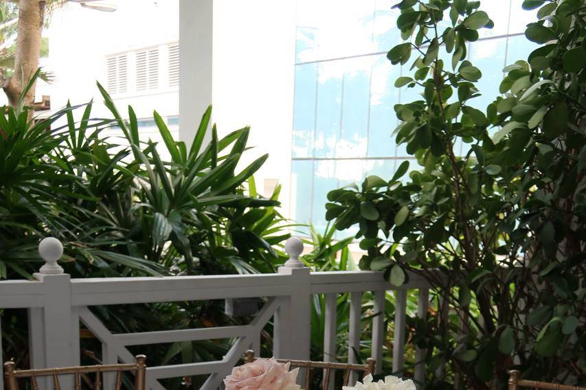 Soft white & pink elegance
