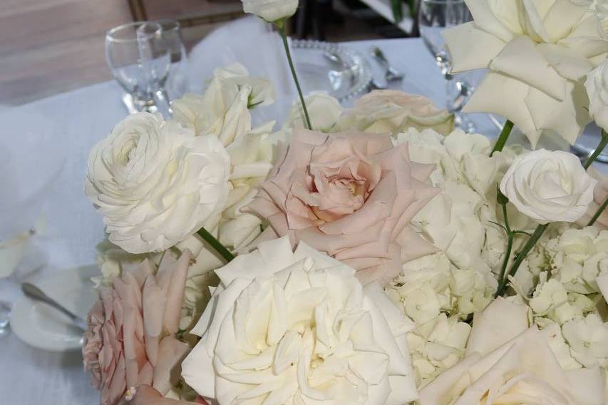 Soft white & pink centerpieces