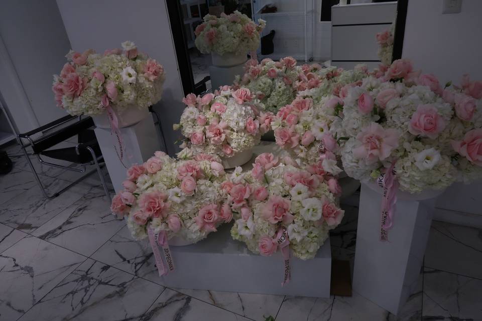 Soft white and pink blooms