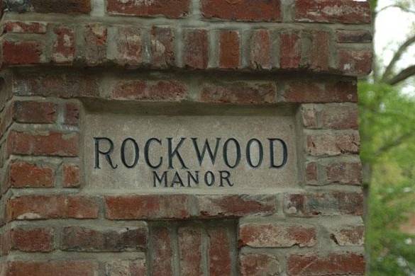 The stately entrance to Rockwood Manor.