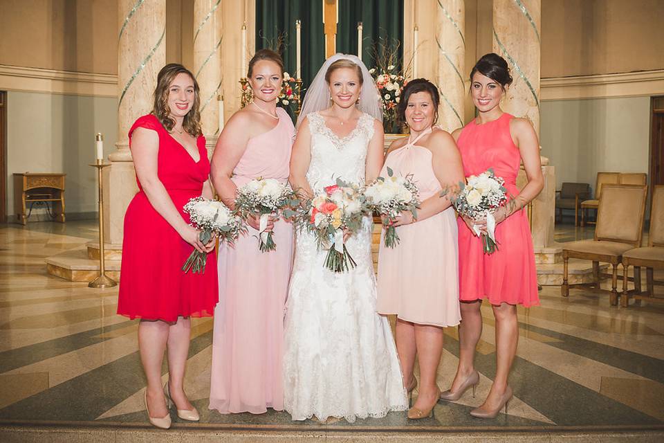 The bride with her bridesmaids