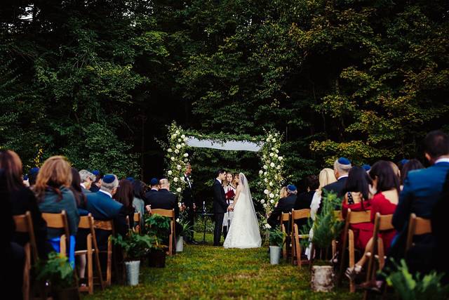 Cantor Reut Ben-Zeev