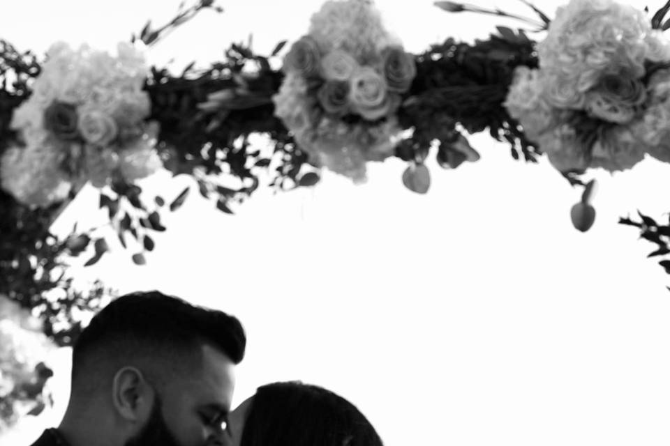 A kiss