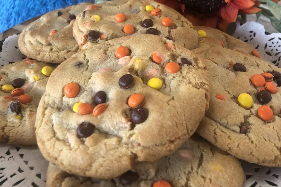 Reeses pieces cookies