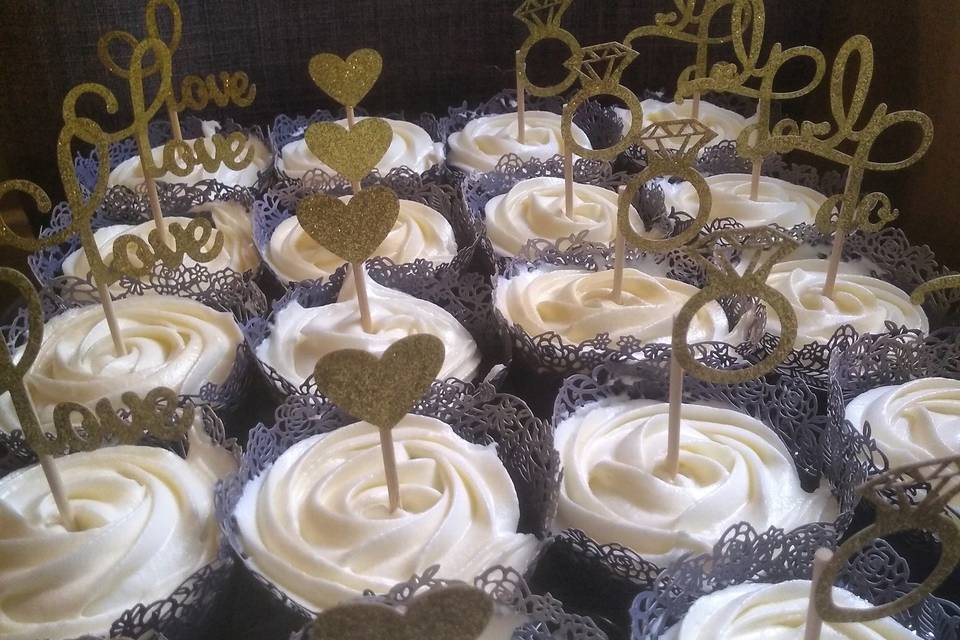 Engagement Party Cupcakes
