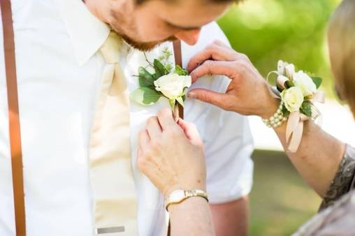 Corsage & Boutonniere