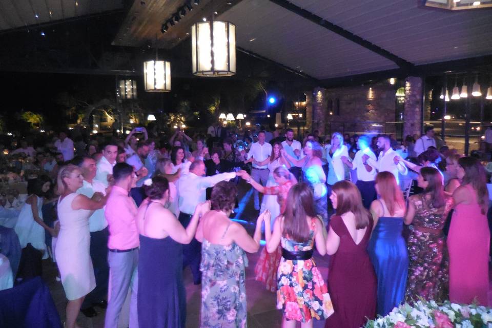 Dance floor full of people