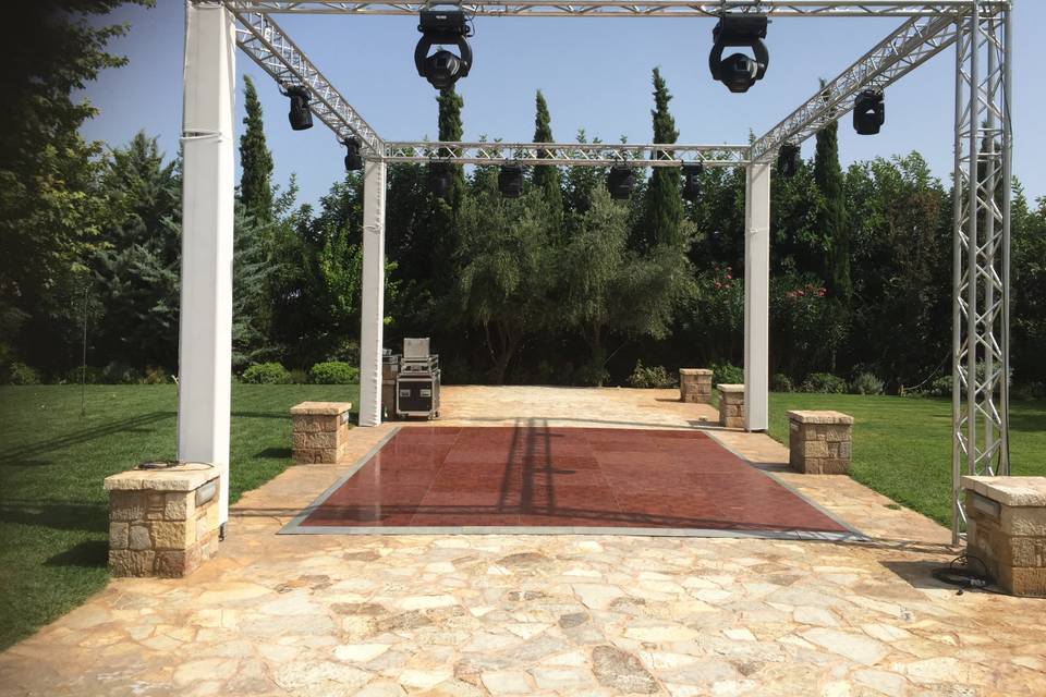 Dance floor & lights on truss