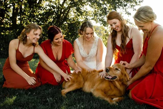 Cassandra & Bridesmaids