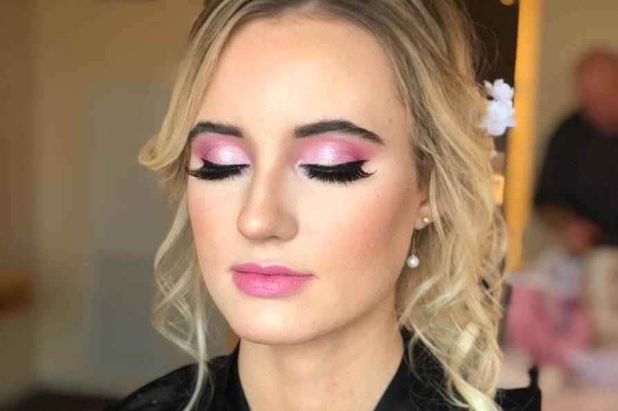 Pink lip and eyeshadow