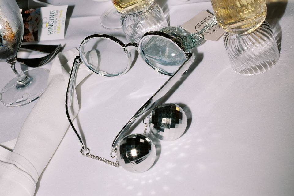 Reception table details