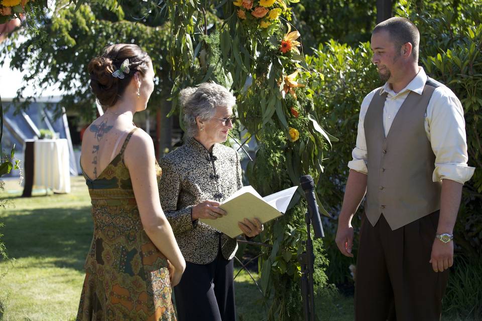 Nansee New Mendocino Wedding Officiant