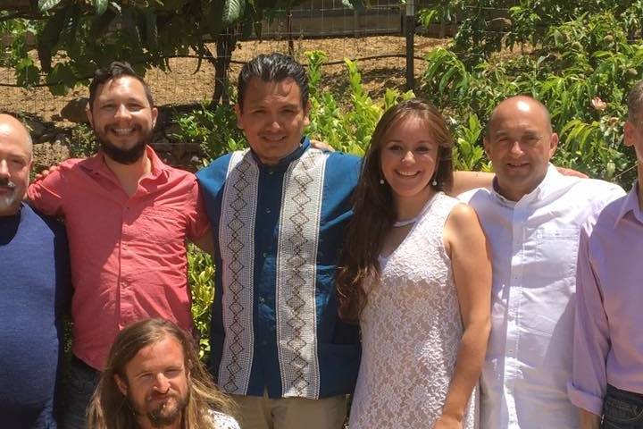 Bilingual wedding for Roxabeth and Enrique in a private garden in Napa. June 10, 2017