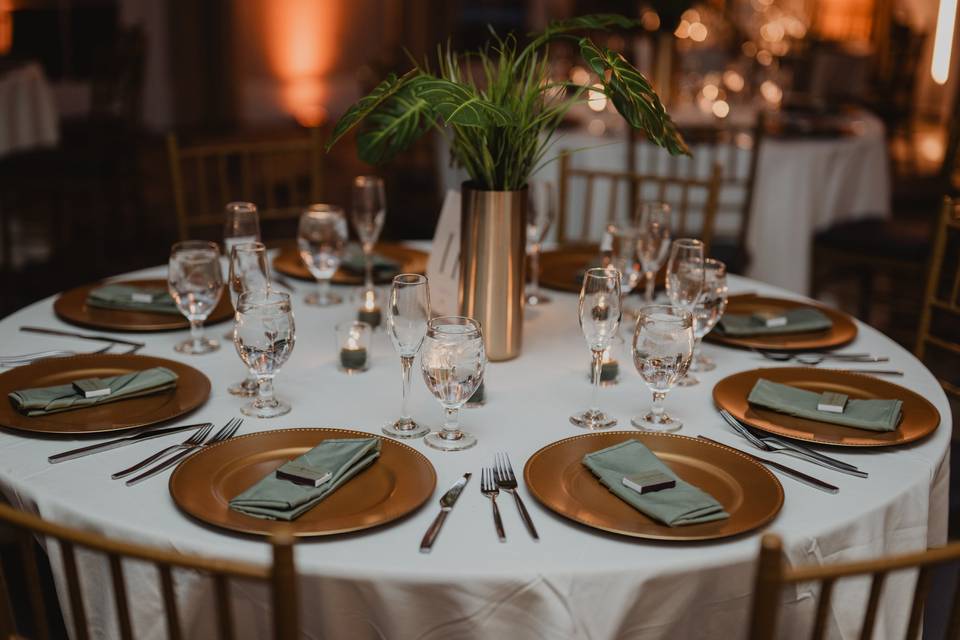 Table setting your way