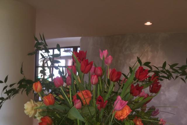 Bloomie's Flowers