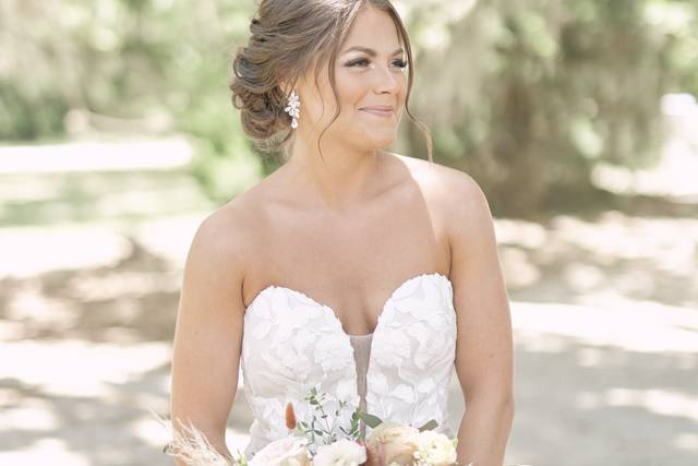 Bride, Honey Horn