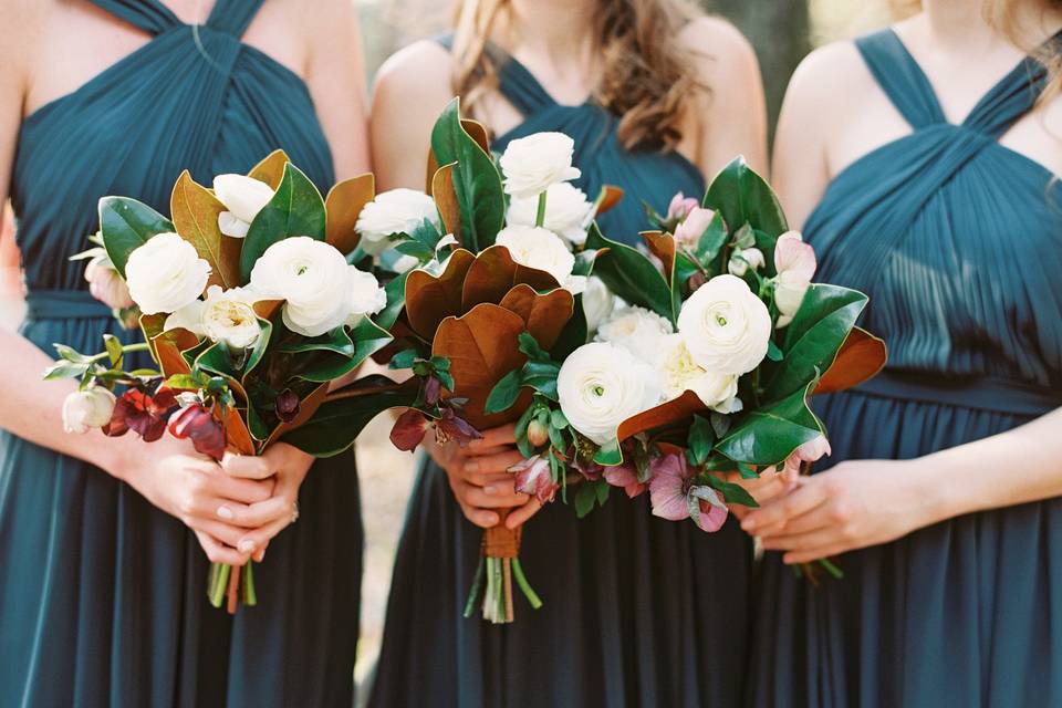 Bridesmaids & Bouquets