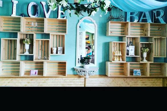 Beautiville Salon, Spa and Beautique