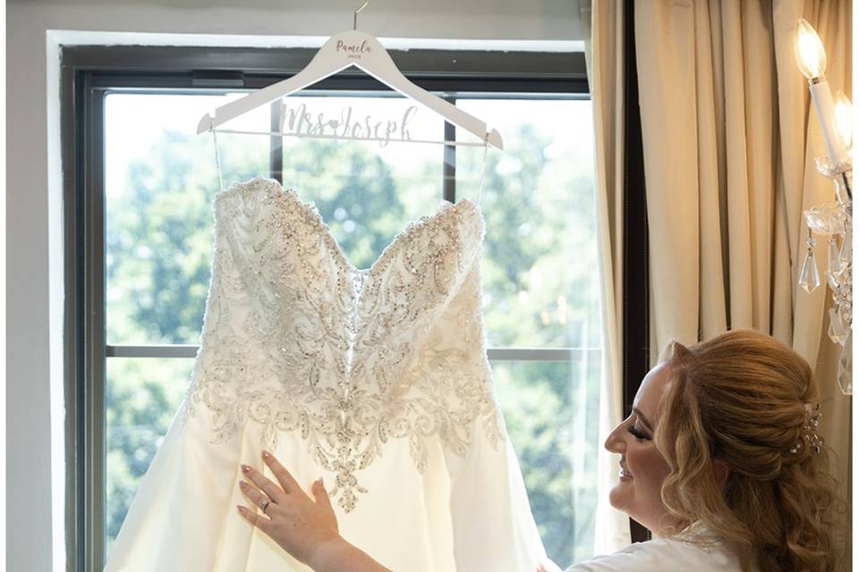 Fox Hollow Bride