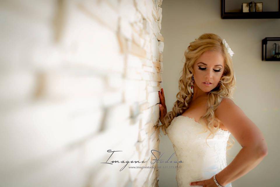 Timeless Brides By the Loft